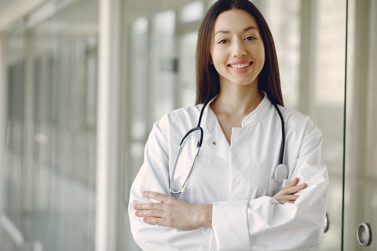 Dr. Sofia Berg